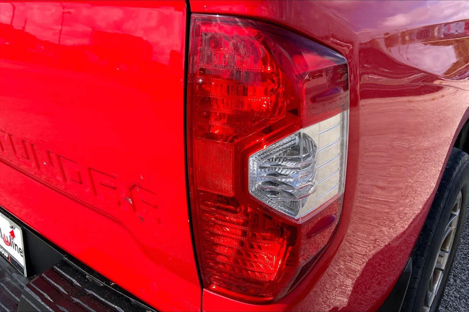 Used 2014 Radiant Red Toyota SR image 30