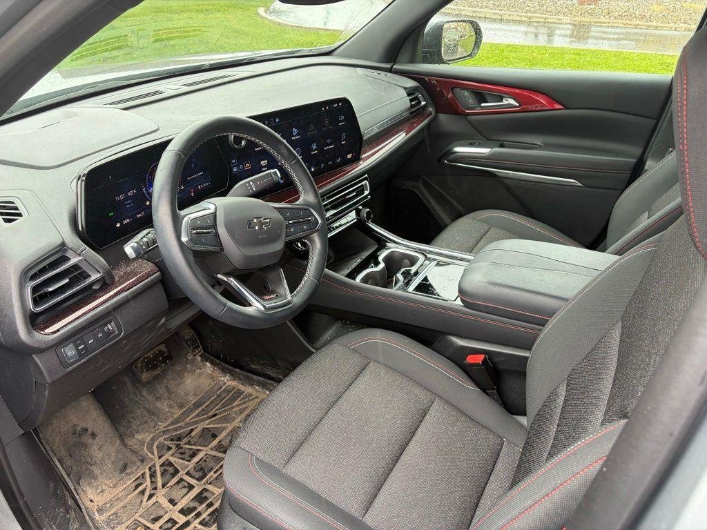 Used 2024 Sterling Gray Metallic Chevrolet Z71 image 5