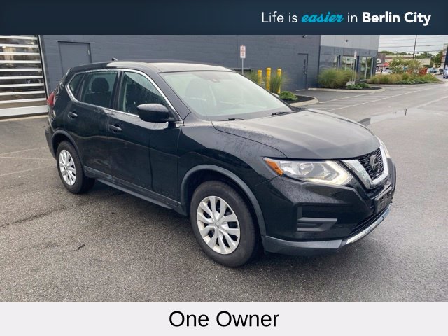 Used 2020 Magnetic Black Pearl Nissan S image 1