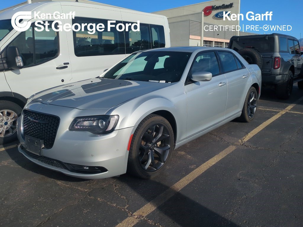 2023 Chrysler 300