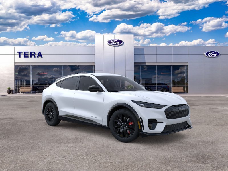 New 2025 Star White Metallic Tri-coat Ford Premium image 39