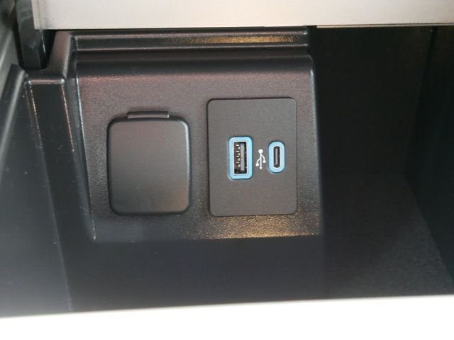 Certified Used 2024 Silver Metallic Ford XLT image 21