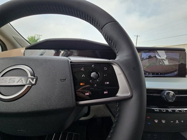New 2026 Everest White Pearl TriCoat Nissan Platinum image 12