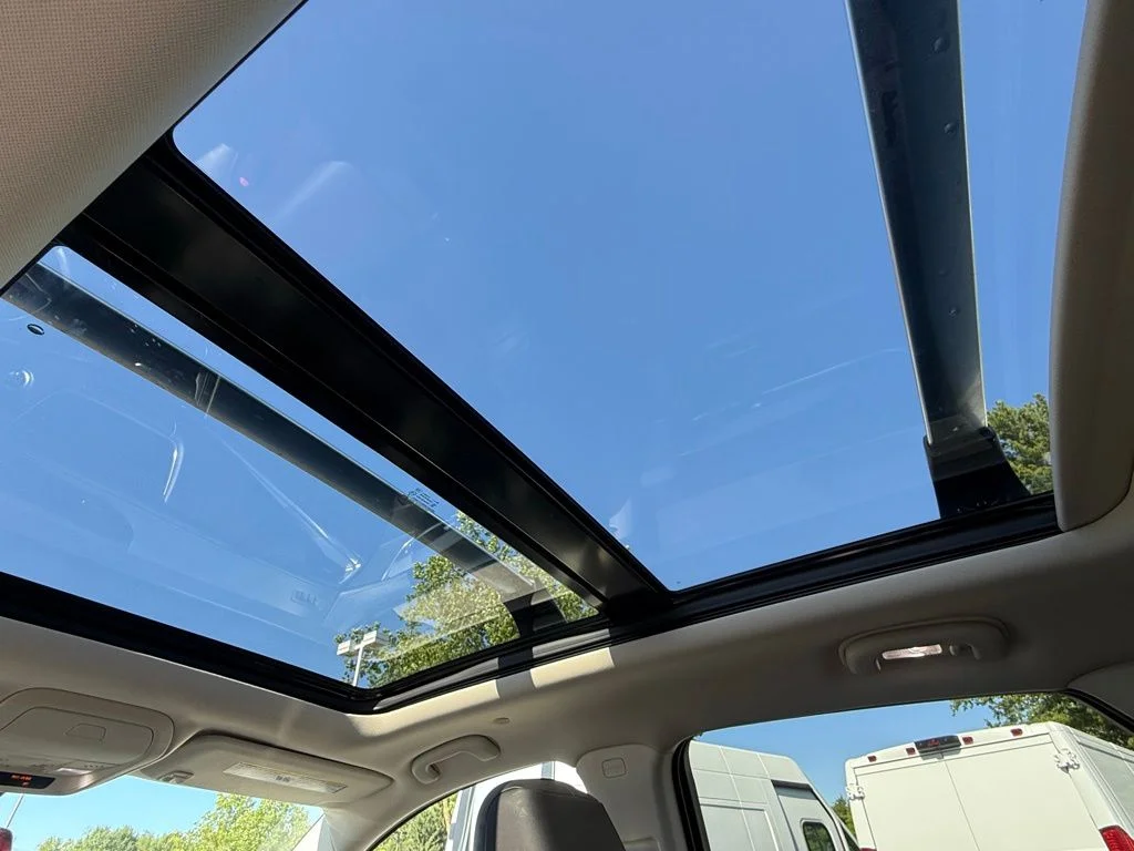 Used 2018 Gray Cadillac Premium Luxury image 34
