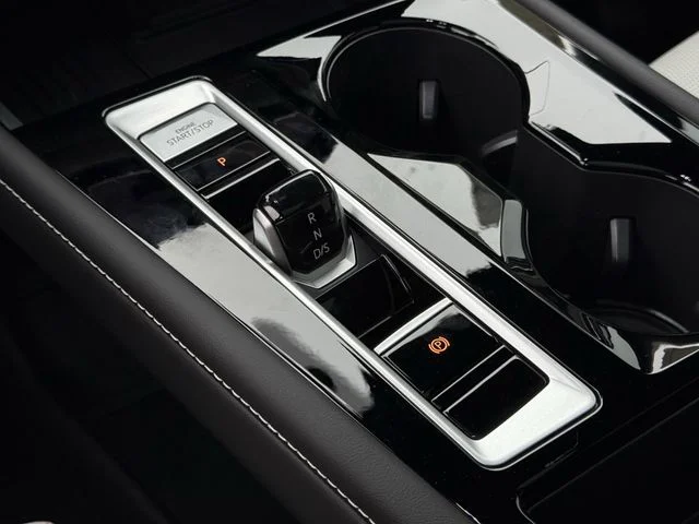 New 2026 White Volkswagen 2.0T SEL Premium R-Line image 17