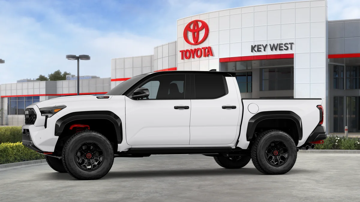 2026 Toyota Tacoma TRD Pro - Photo 25