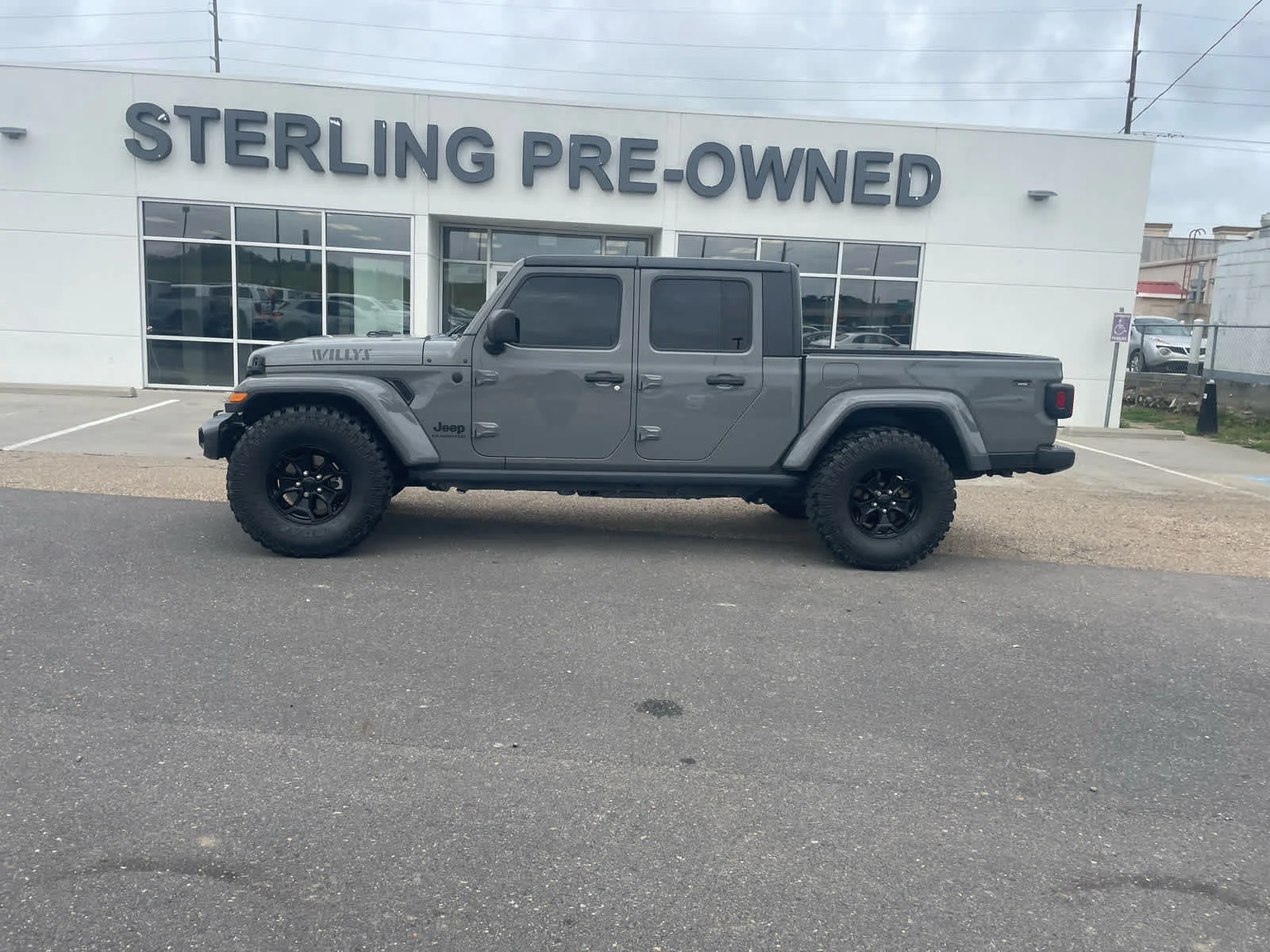 2021 Jeep Gladiator WILLYS's photo