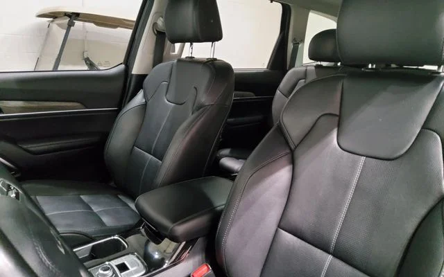 Used 2022 Black Kia SX image 14