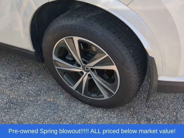 Used 2023 White Lexus 350 Premium image 14