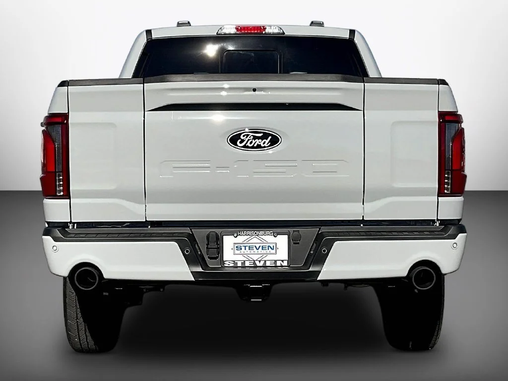 New 2026 Avalanche Ford Lariat® image 4