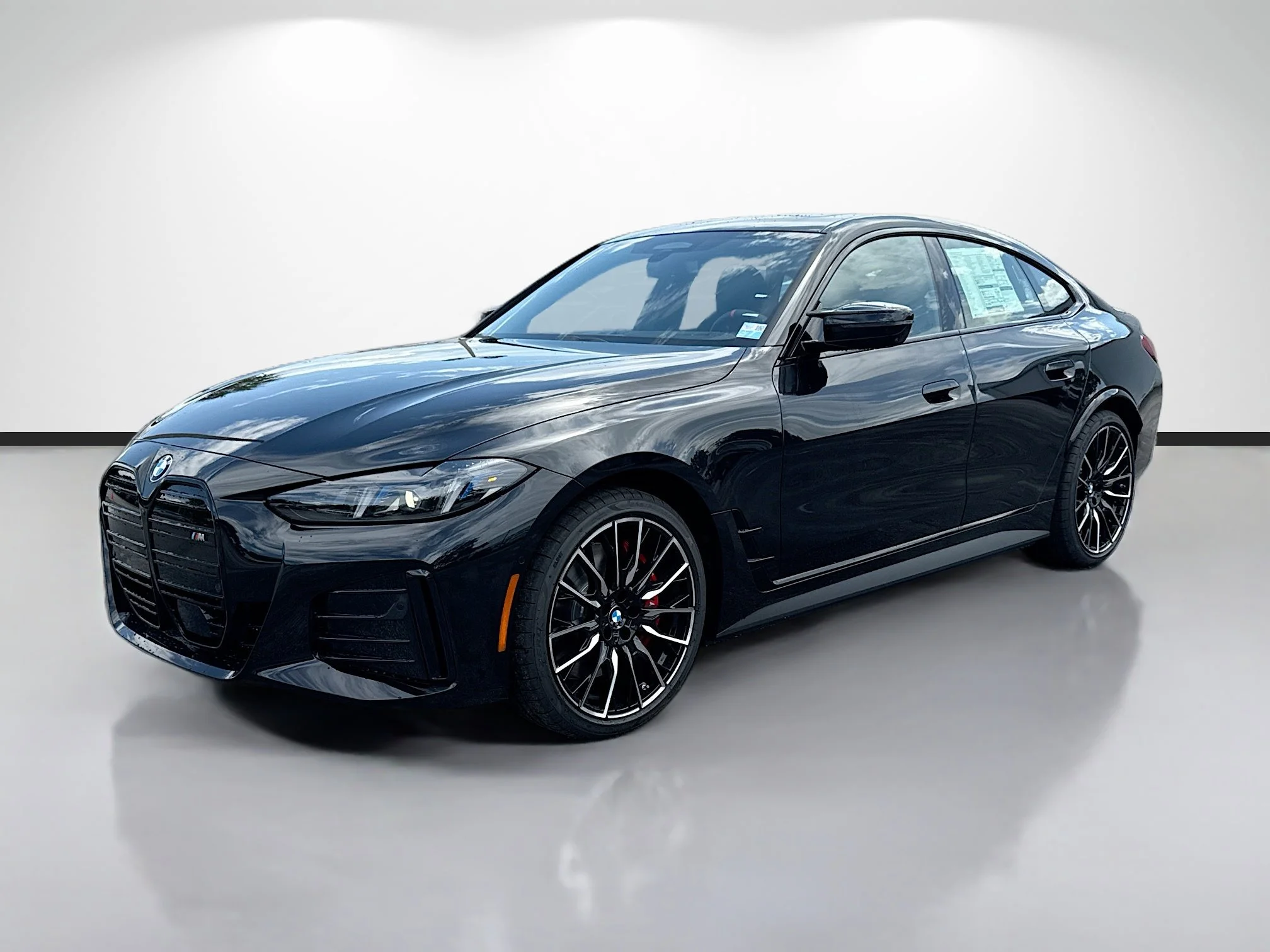 New 2026 Black Sapphire Metallic BMW M60 image 7