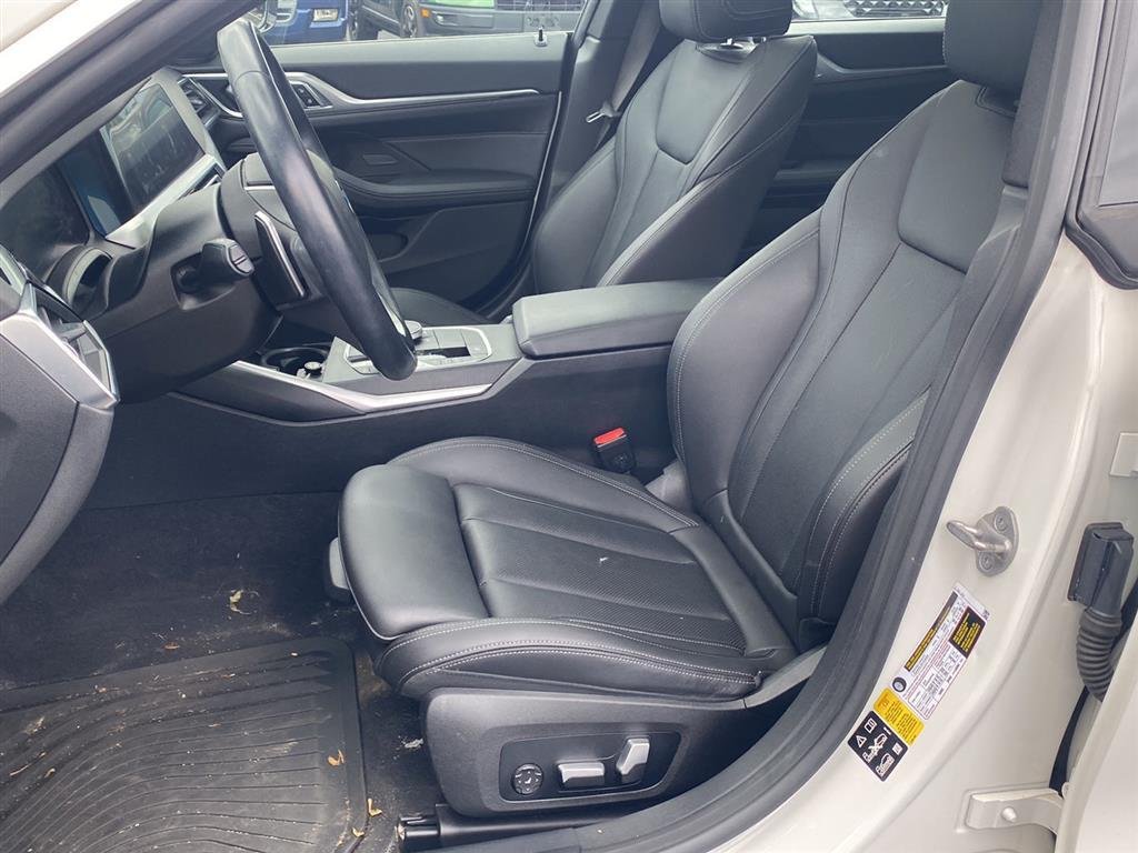 Used 2023 Alpine White BMW 430i xDrive image 2