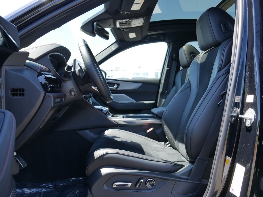 Used 2025  Acura A-Spec image 16