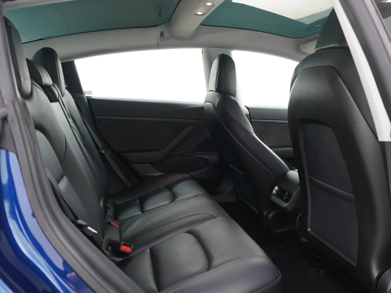 Used 2020 Blue Tesla Standard image 12