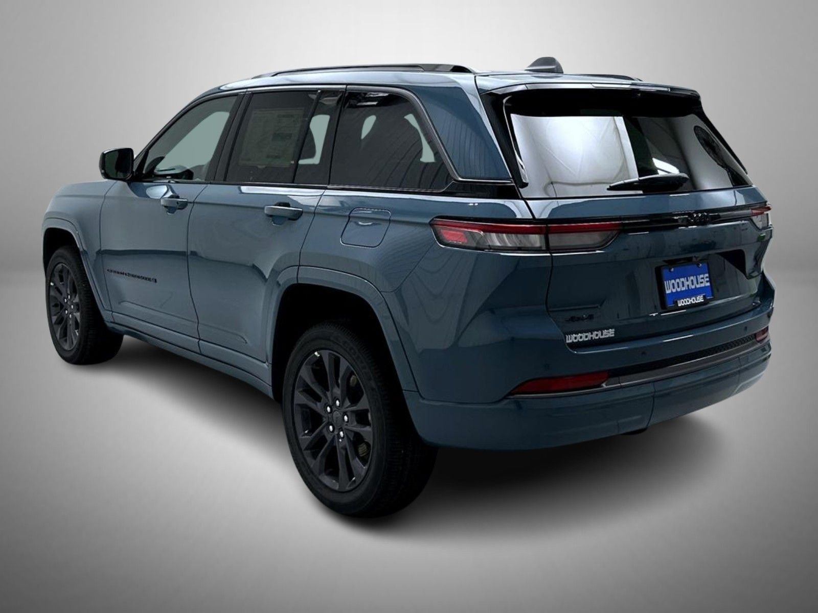 New 2026 Steel Blue Exterior Paint Jeep Limited Reserve image 7