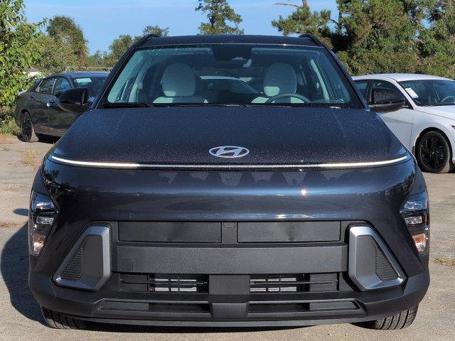 New 2027 Blue Hyundai SEL Sport FWD image 9