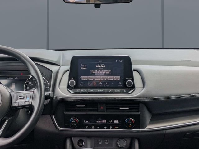 Used 2024 Silver Nissan SV image 19