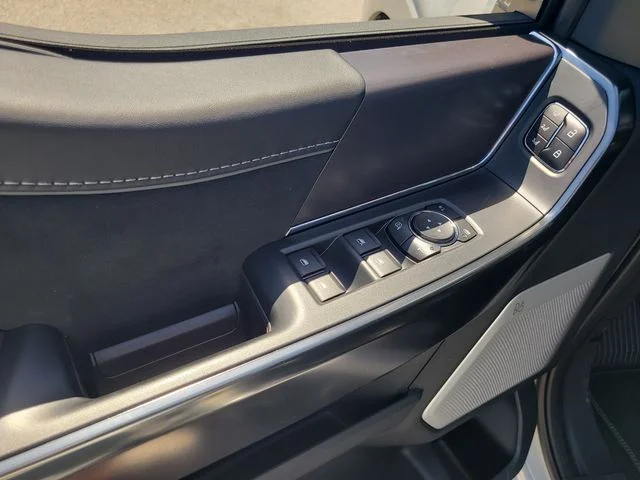 New 2026 Avalanche Ford Platinum image 18