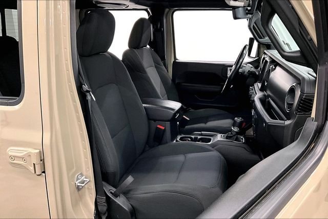 Used 2022 Limited Edition Gobi Clearcoat Jeep Willys image 8