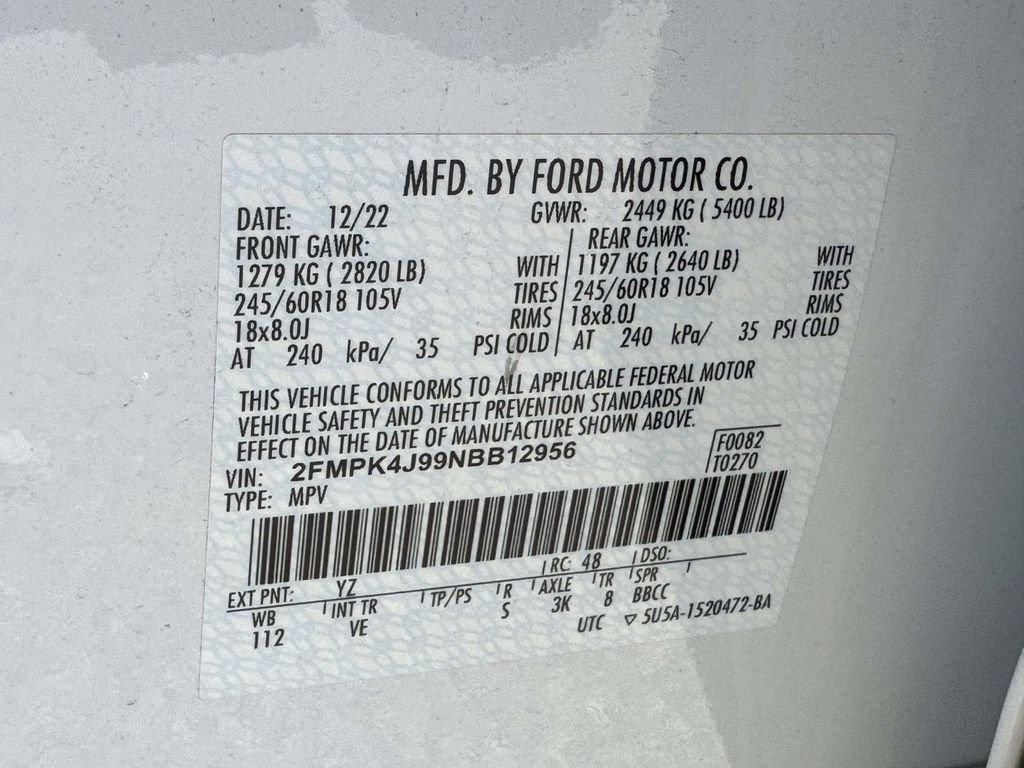 Used 2022 White Ford SEL image 28