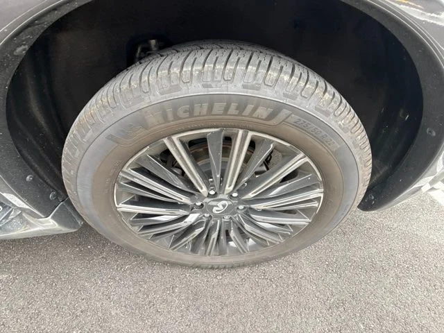 Used 2019 Anthracite Gray INFINITI Limited image 7