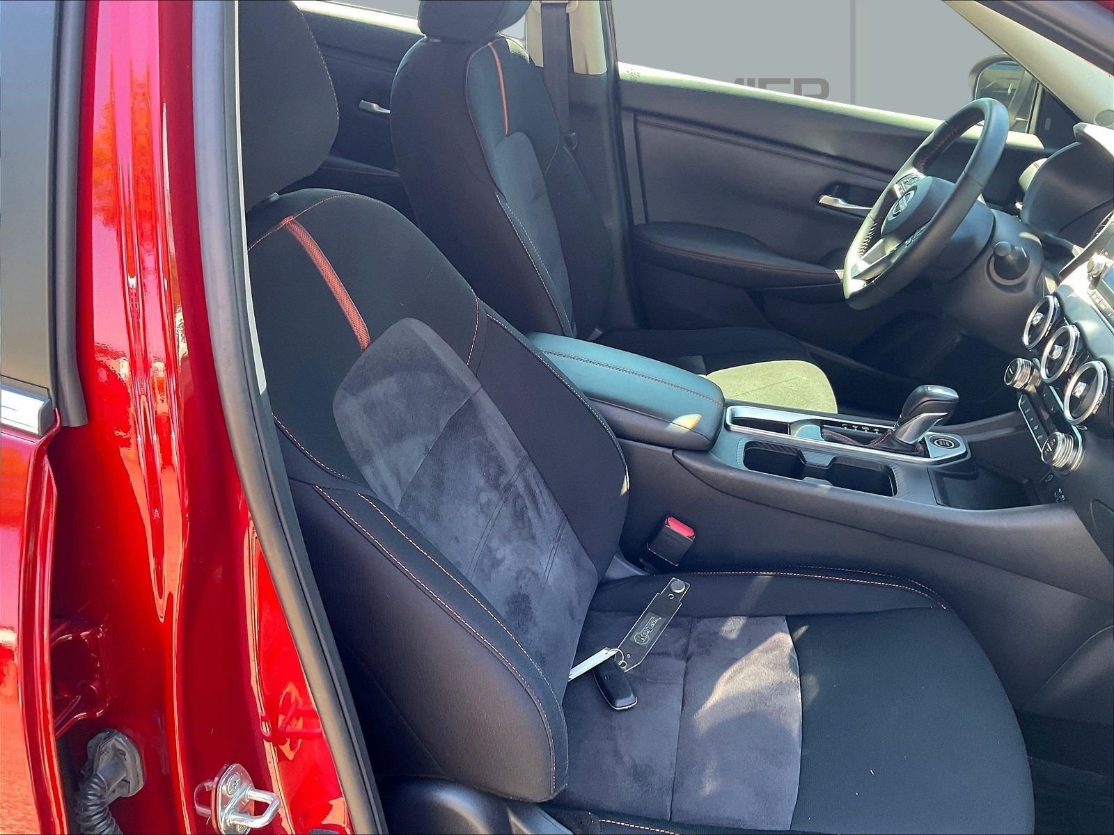Used 2025 Red Nissan SR image 31