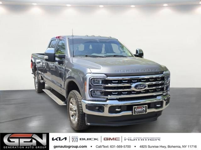 2023 Ford F-350 Lariat 4x4 Crew Cab 8' Box SRW's photo