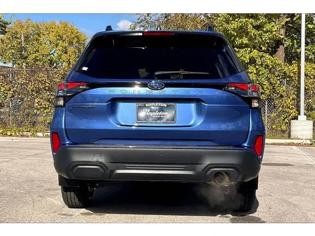 New 2026 DAYBREAK BLUE PEARL Subaru Premium image 16