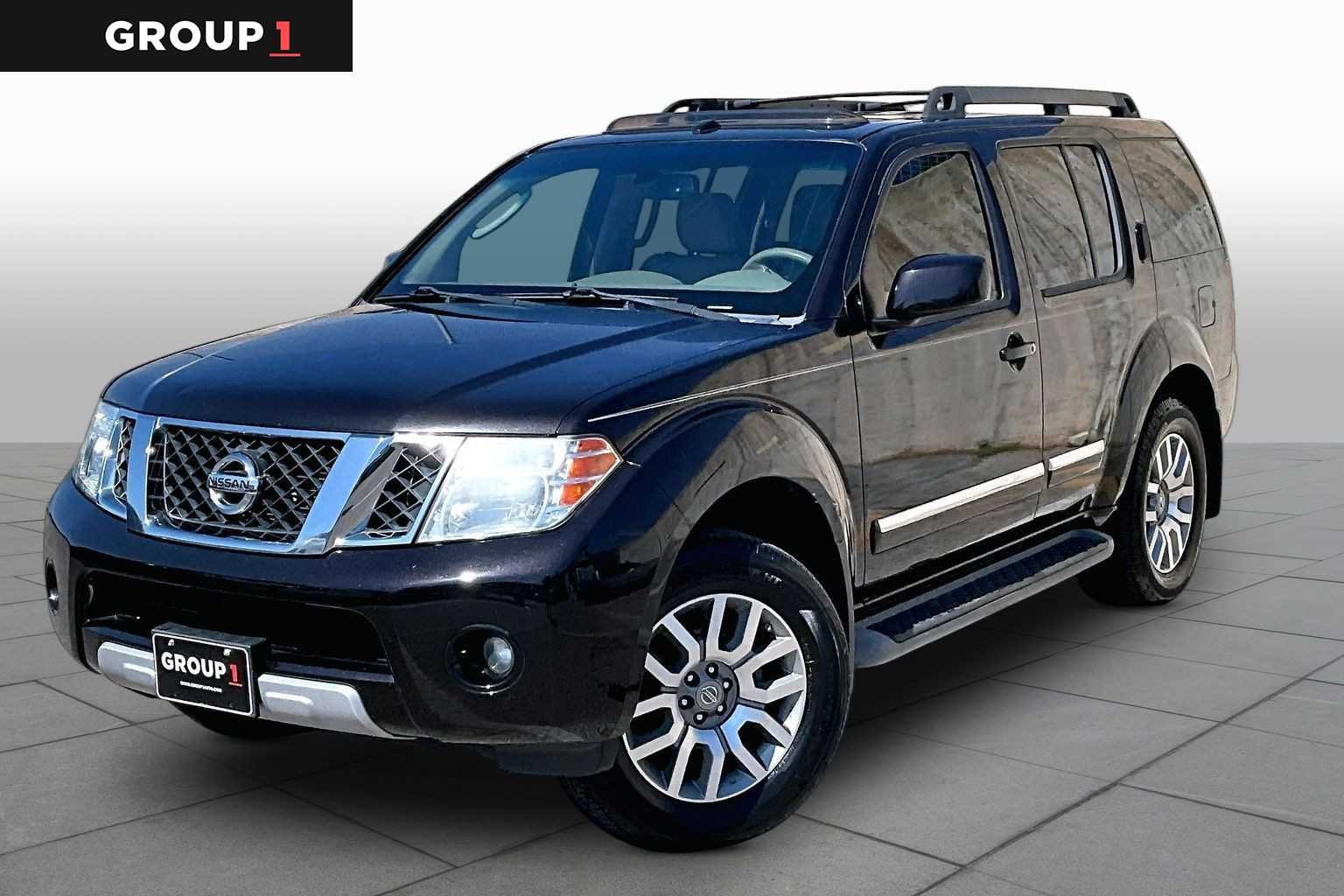 Pre-Owned 2012 Nissan Pathfinder LE
