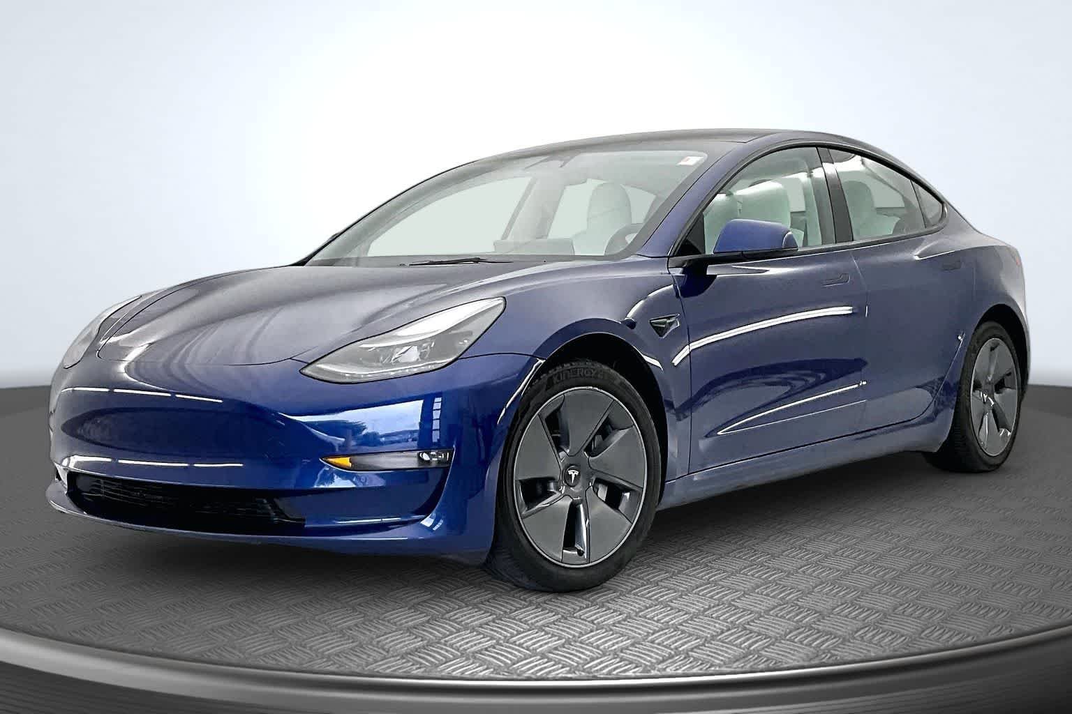 2022 Tesla Model 3 Long Range