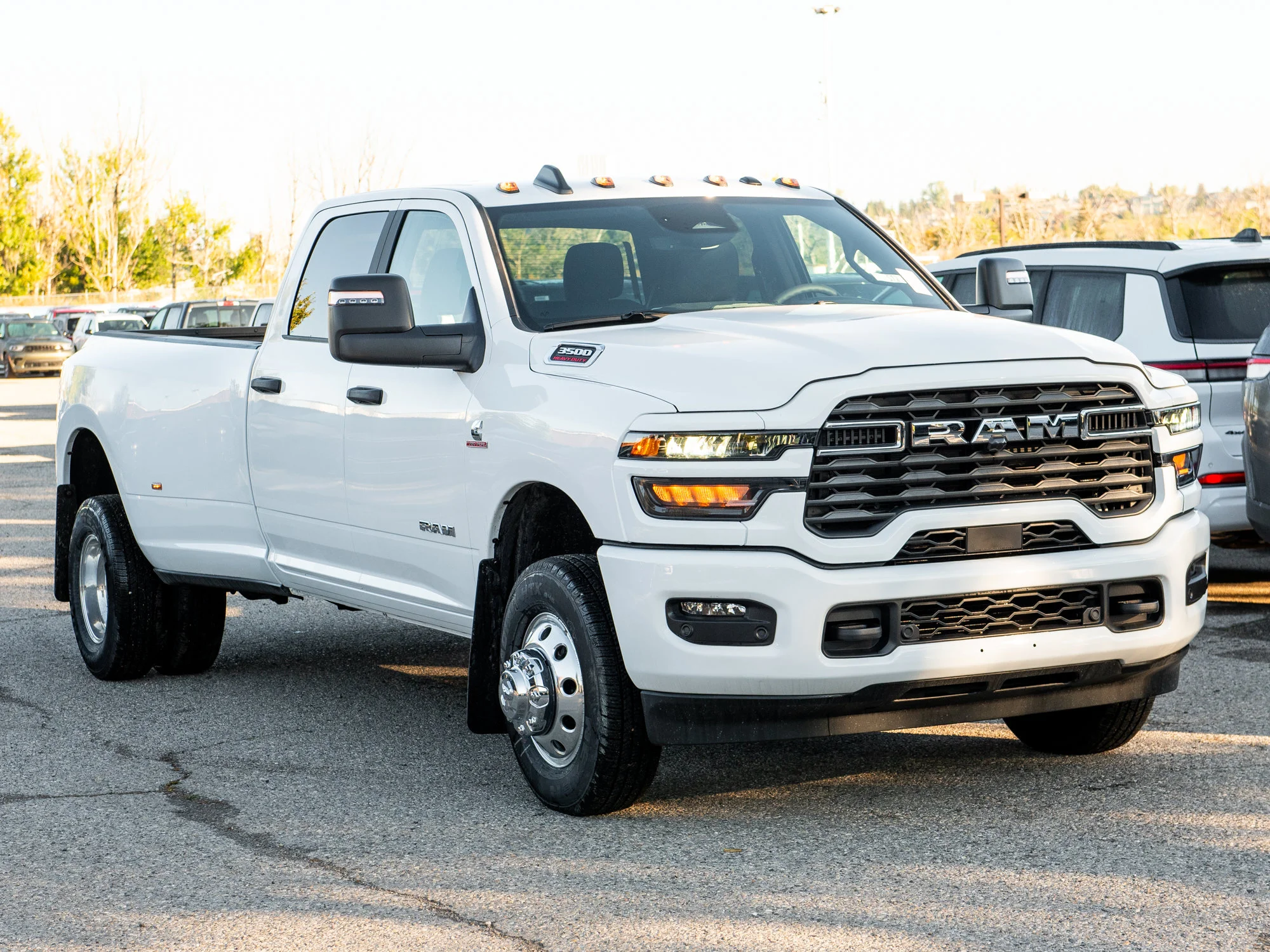 New 2026 White RAM Big Horn* Crew Cab 4x4 image 7