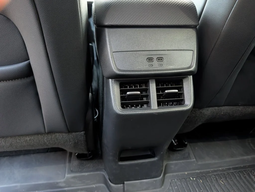 New 2027 Summit White Chevrolet LT image 6
