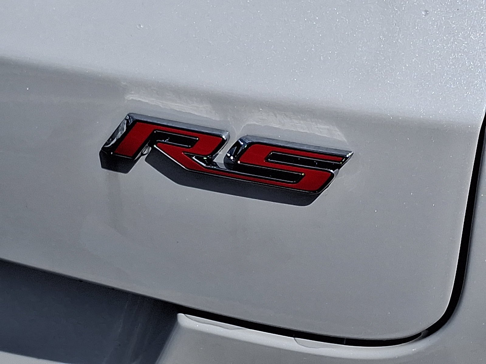 New 2026 Iridescent Pearl Tricoat Chevrolet RS image 6