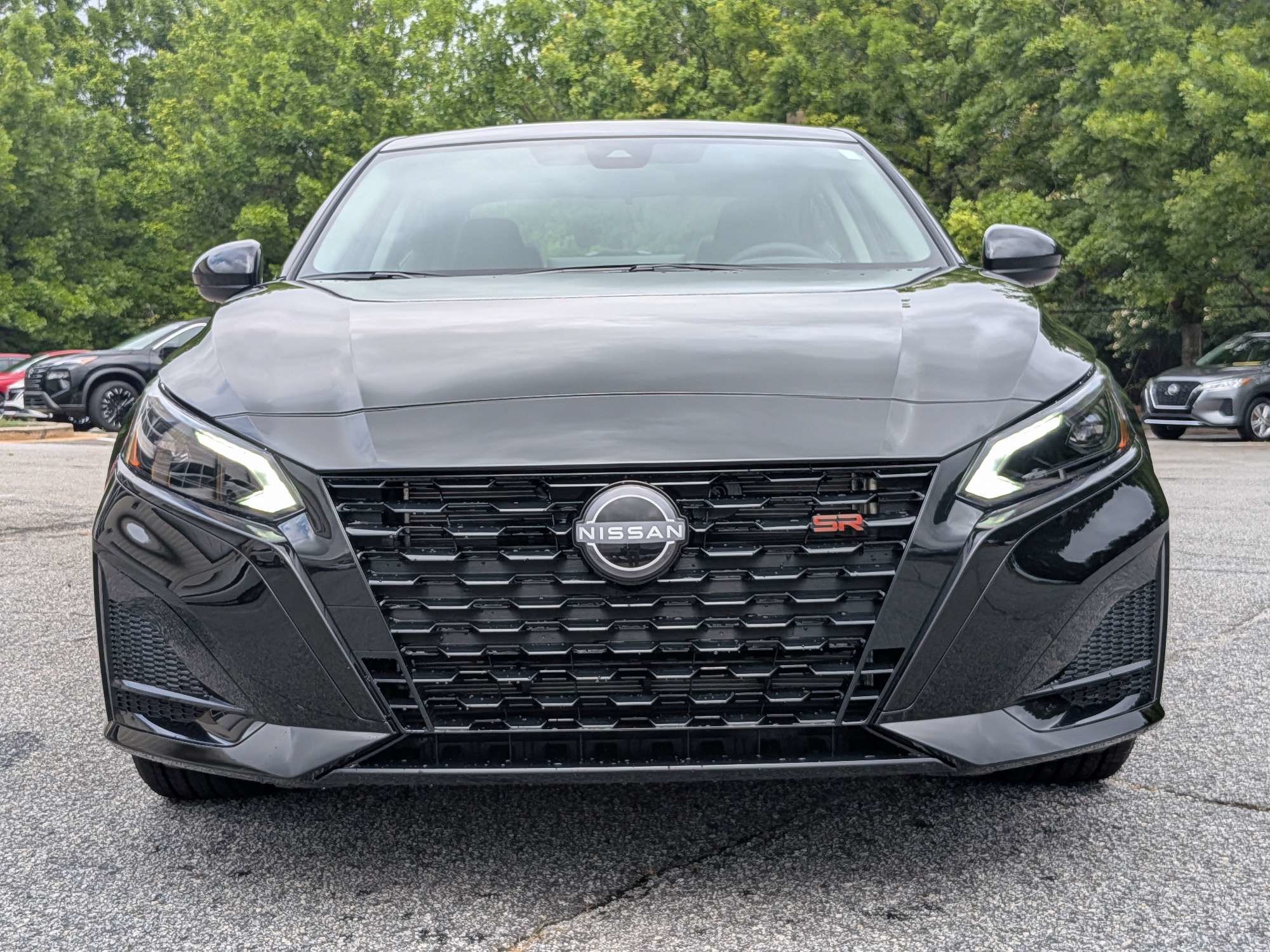 New 2026 Black Nissan 2.5 SR image 7