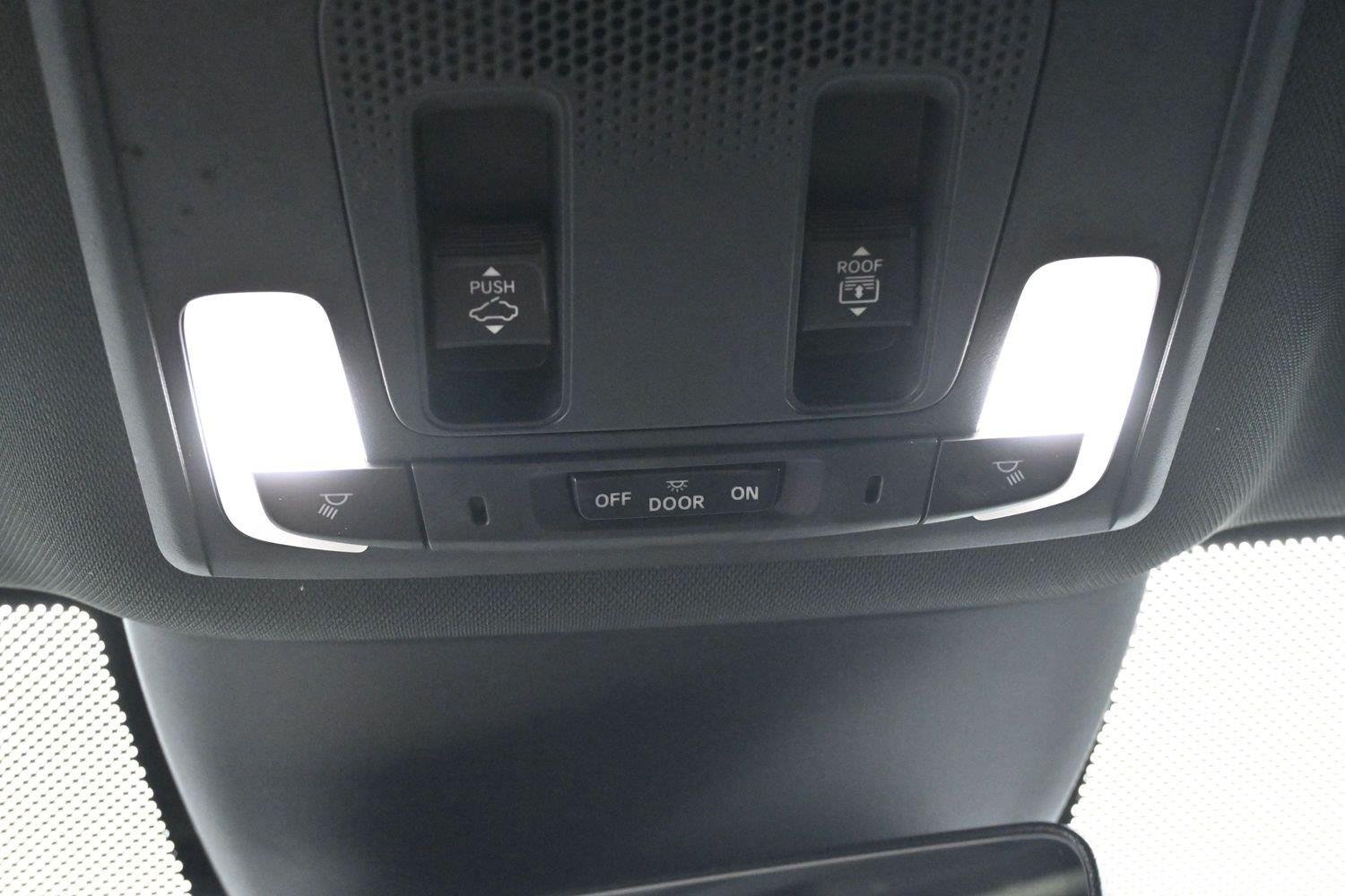 Used 2023 Sonic Gray Pearl Honda TrailSport image 31