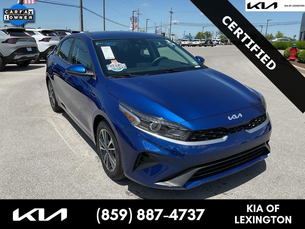 2024 Kia Forte LXS AT's photo
