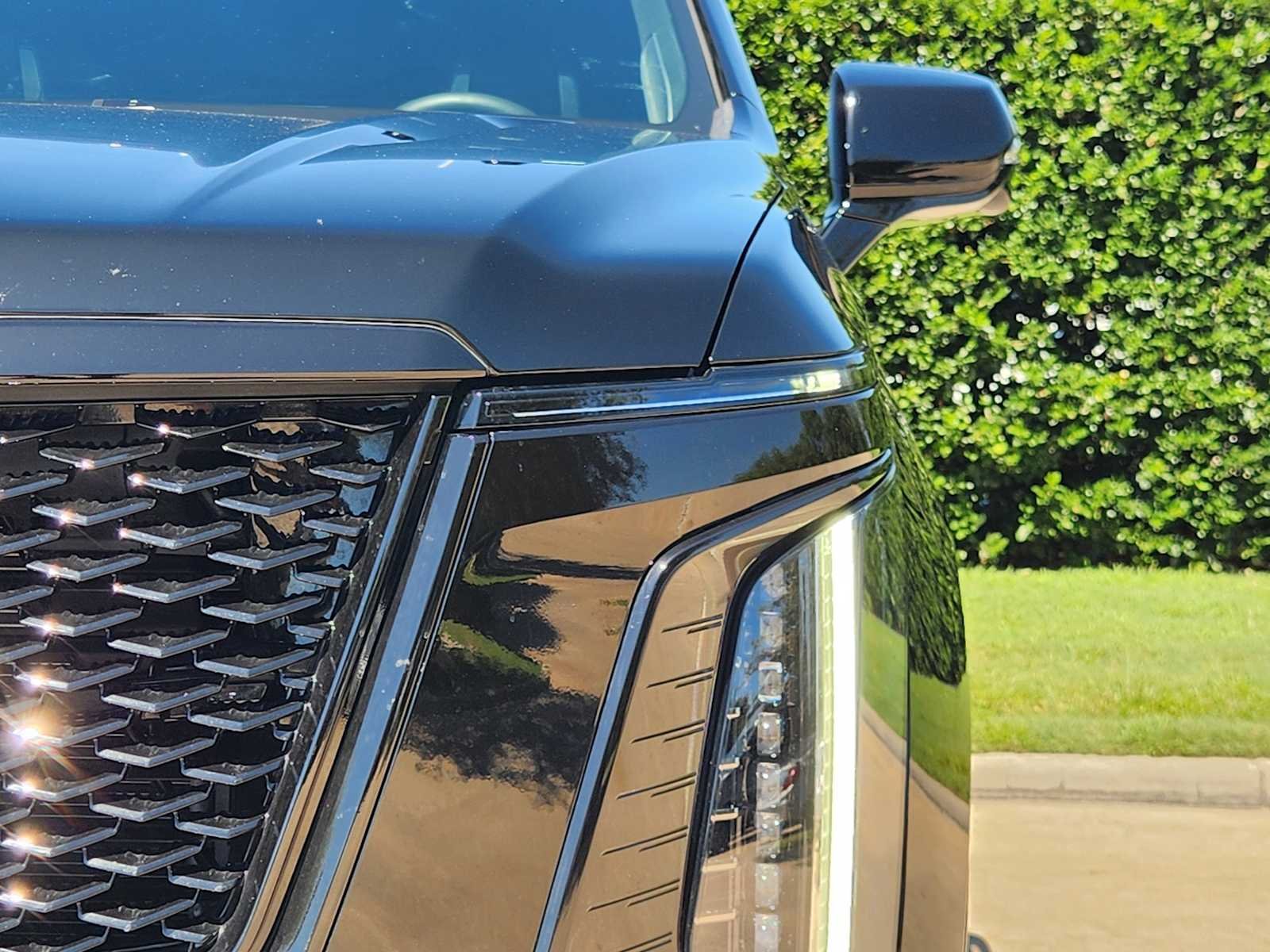 Used 2025 Black Raven Cadillac 4WD Sport Platinum image 8