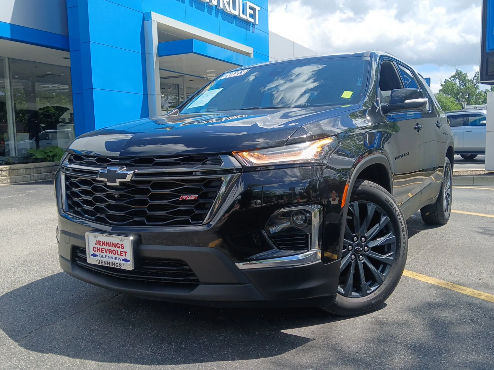 Used 2023 Mosaic Black Metallic Chevrolet RS image 33