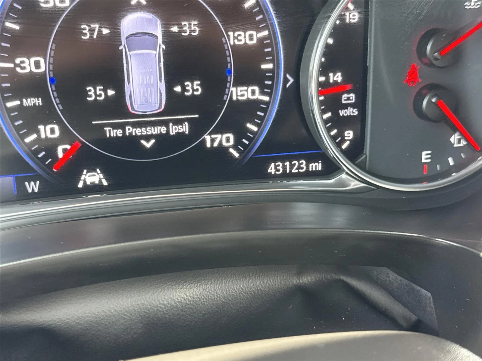 Used 2023 Radiant Red Tintcoat Chevrolet Premier image 39