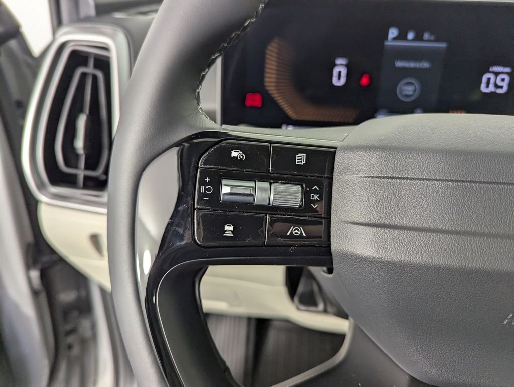 New 2026 Wolf Gray Kia S image 22