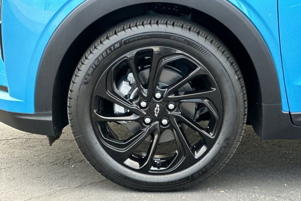 2027 Chevrolet Bolt RS - Photo 35