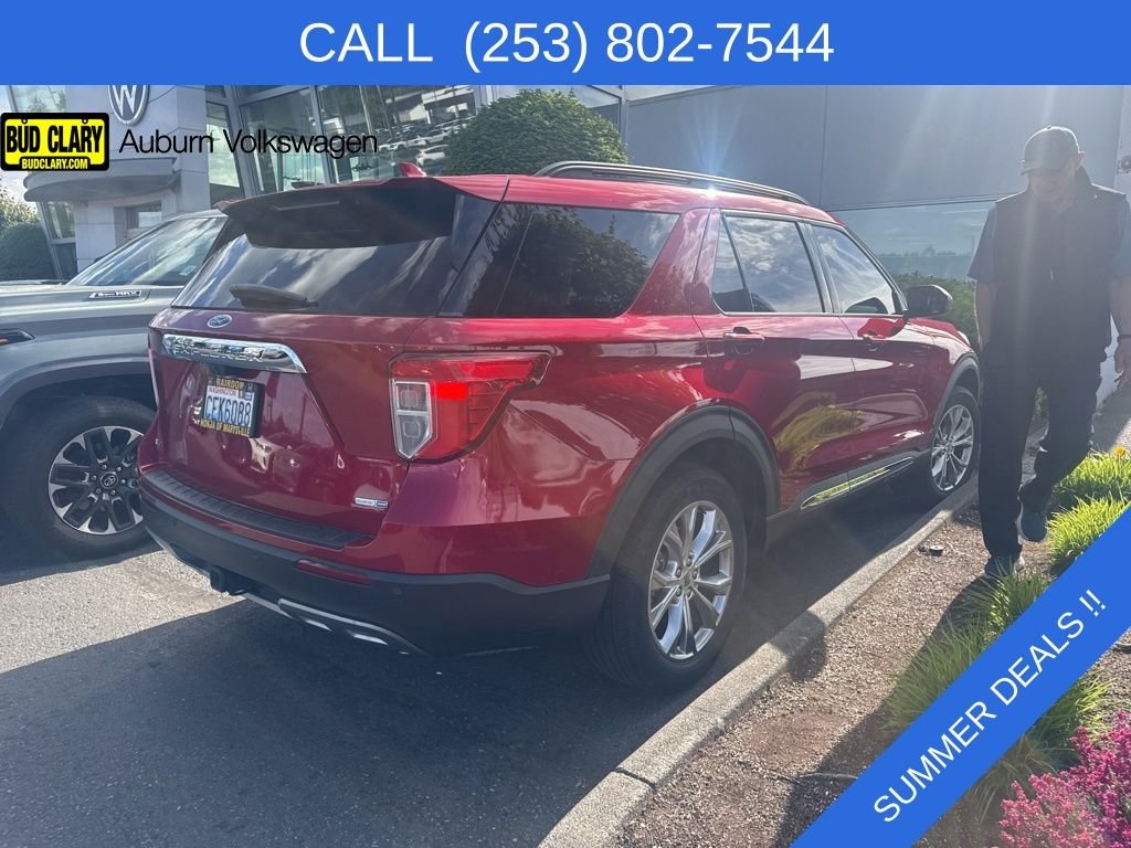 Used 2020 Red Ford XLT image 3