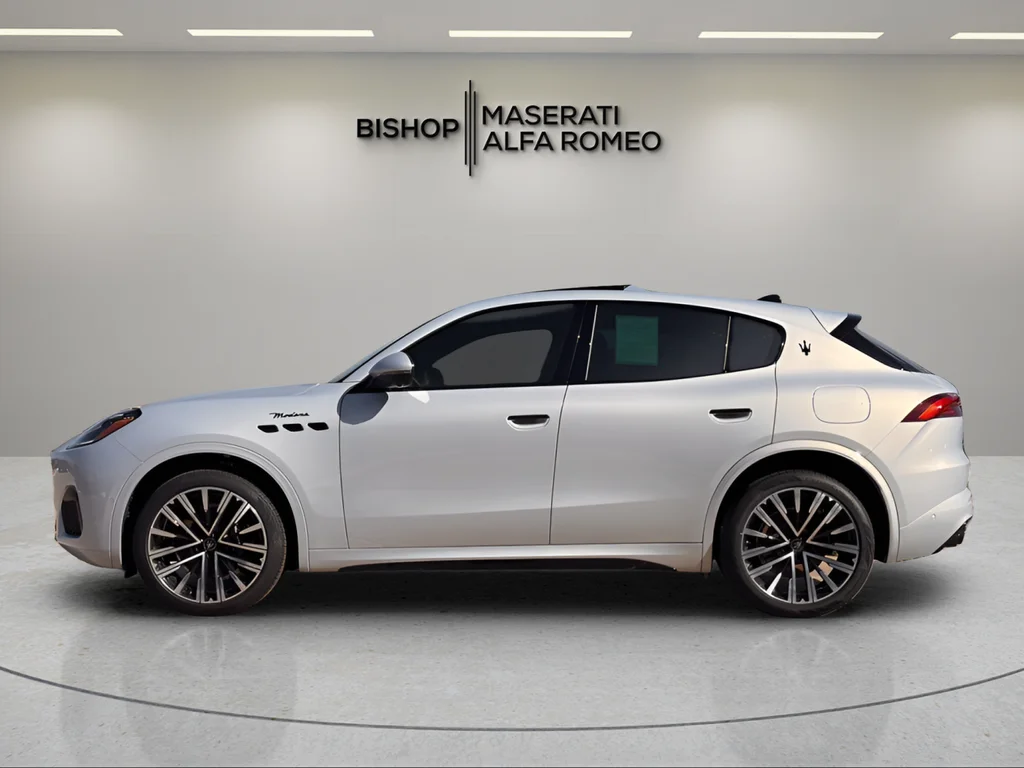 New 2025 White Maserati Modena image 5