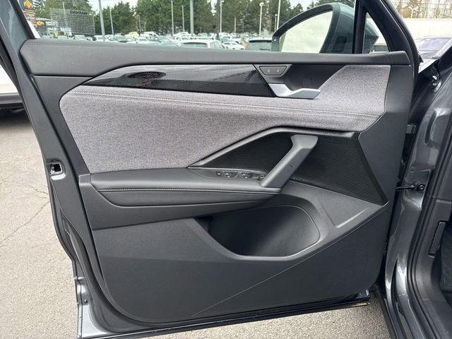 New 2026 Platinum Gray Metallic Volkswagen S image 18