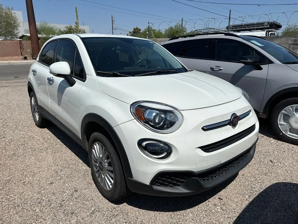 Used 2021 White FIAT Pop image 11