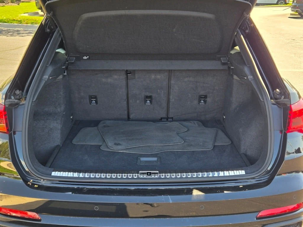 Certified Used 2025  Audi Premium S Line quattro image 12