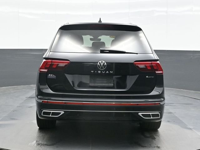 Used 2022 Black Volkswagen 2.0T SEL R-Line image 2