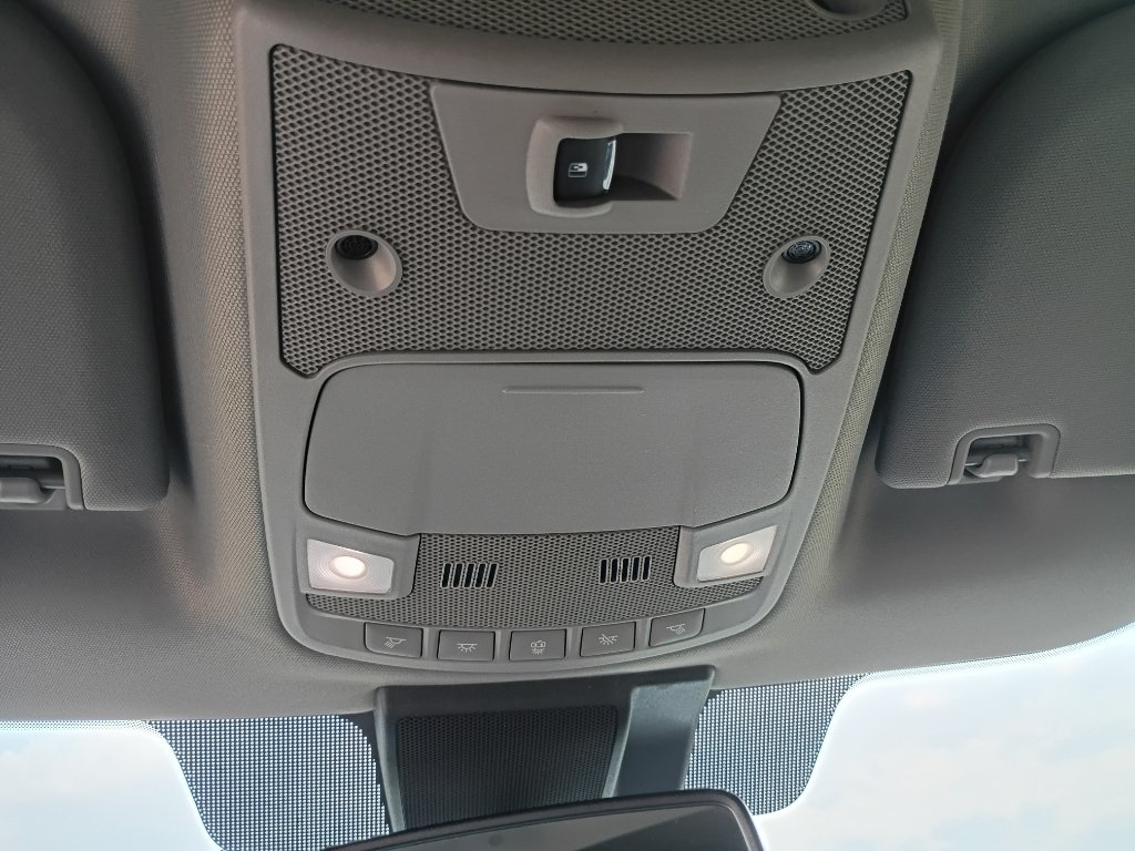Used 2019 Oxford White Ford LARIAT image 29