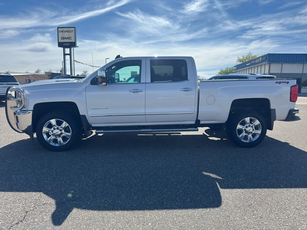 Used 2019 WHITE Chevrolet LTZ image 1