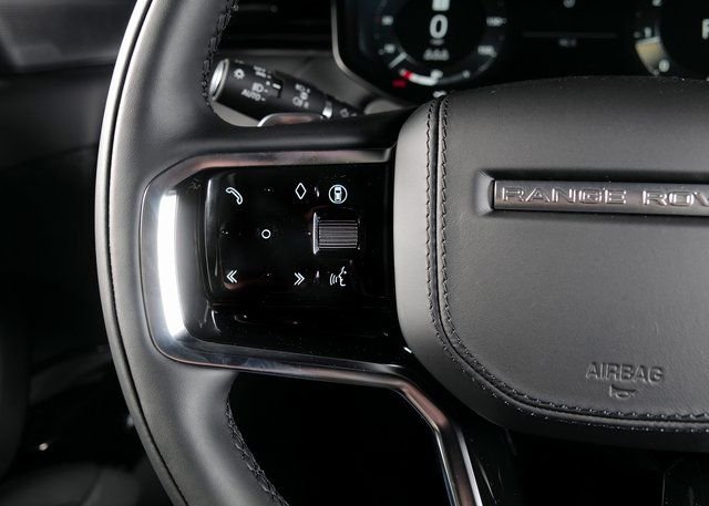 New 2026 Borasco Grey Land Rover SE image 18